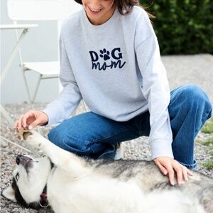 Sweatshirt “Dog Mom”
